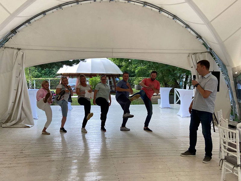 восхитительный тимбилдинг на природе