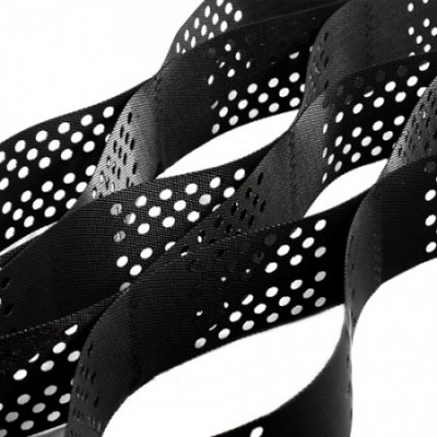 как выглядит Объёмная георешетка 210/100 с перфорацией